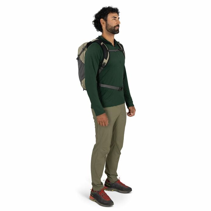 Hikelite™ 18 Hiking Backpack - US 1395
