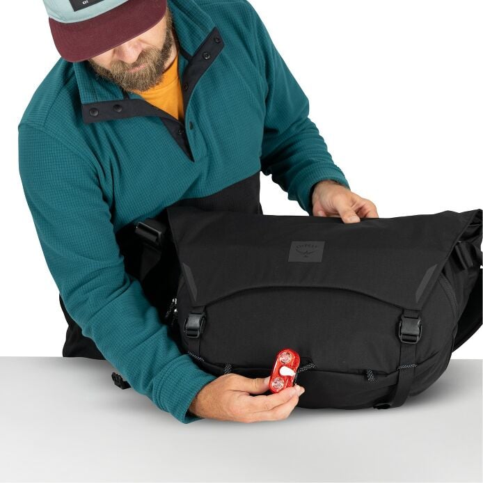Metron 18 Messenger - US 1401