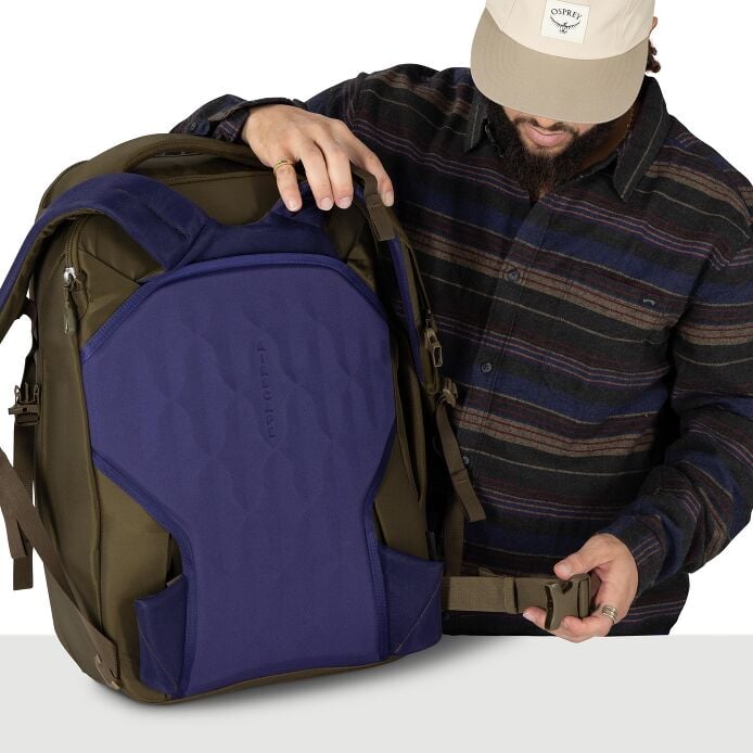 Sojourn Porter™ 46L Travel Pack - US 1883