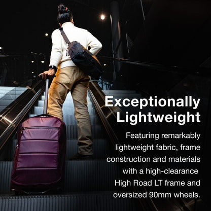 Ozone 2-Wheel 40L/21" Carry-On Luggage - US 0738