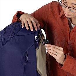 Sojourn Porter™ 30L Travel Pack - US 4388